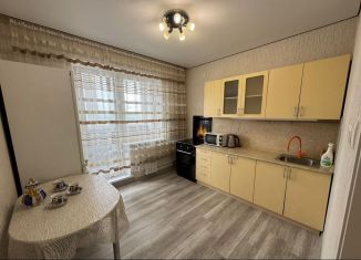 1-комнатная квартира в аренду, 43 м2, Тула, улица Хворостухина, 15