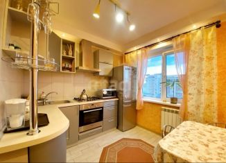 Сдается в аренду двухкомнатная квартира, 52.8 м2, Тамбов, улица Карла Маркса, 176