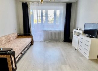 Сдается 2-комнатная квартира, 54 м2, Калужская область, Боровская улица, 1