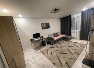 1-ком. квартира в аренду, 40 м2, Старый Оскол, улица Свердлова, 11