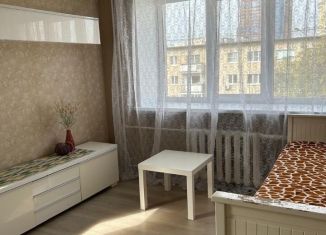 Аренда однокомнатной квартиры, 33 м2, Екатеринбург, улица Белинского, 118