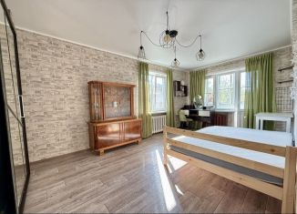 Сдается двухкомнатная квартира, 41.6 м2, Новомосковск, улица Бережного, 3А