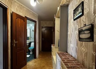 Сдам 3-ком. квартиру, 60 м2, Москва, улица Седова, 15к1, метро Ботанический сад