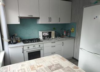 Аренда 2-ком. квартиры, 52 м2, Пенза, Ладожская улица, 69