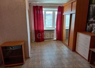 Сдается в аренду 1-комнатная квартира, 28 м2, Ишим, улица Карла Маркса, 57