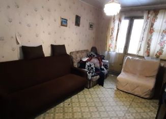 Сдам 1-ком. квартиру, 40 м2, Кингисепп, Большая Советская улица, 24