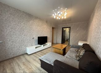 Сдаю в аренду 2-ком. квартиру, 50 м2, Мурманск, улица Шмидта, 1к1, Октябрьский округ