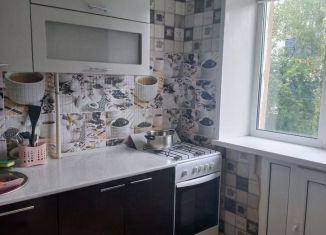 Сдача в аренду трехкомнатной квартиры, 60 м2, Республика Башкортостан, проспект Октября, 15