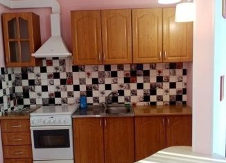 1-комнатная квартира в аренду, 42 м2, Омск, улица Конева, 10