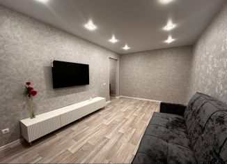 Аренда двухкомнатной квартиры, 43 м2, Набережные Челны, 10-й комплекс, 25