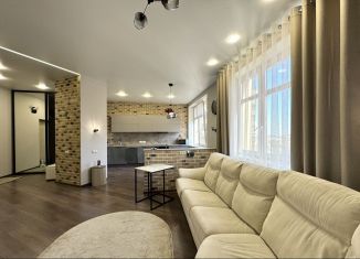 Сдается 3-комнатная квартира, 90 м2, Ярославль, улица Свободы, 60В