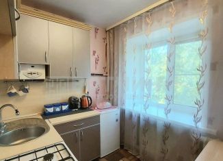 Сдается двухкомнатная квартира, 42 м2, Арзамас, Парковая улица, 12