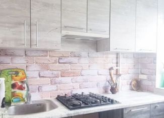 Сдаю в аренду двухкомнатную квартиру, 45 м2, Белгород, Левобережная улица, 22