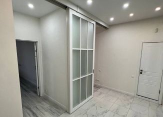 Сдается в аренду 2-ком. квартира, 70 м2, Реутов, улица Реутовских Ополченцев, 10