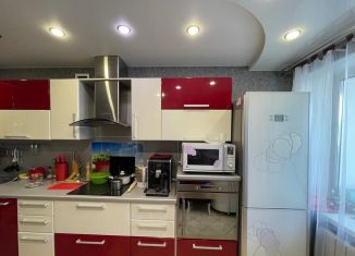 Аренда 3-комнатной квартиры, 69.6 м2, Благовещенск, улица Ленина, 196/2