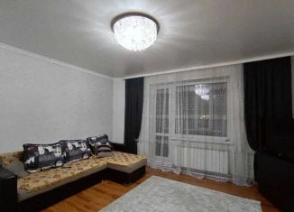 Сдаю 1-комнатную квартиру, 42 м2, Краснодар, улица 70-летия Октября, 26