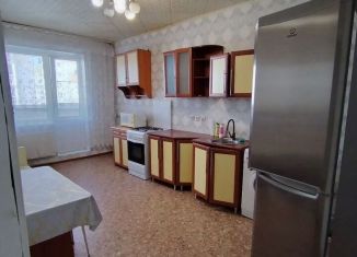 Сдам 2-ком. квартиру, 60 м2, Саратовская область, улица Шурова Гора, 7/8