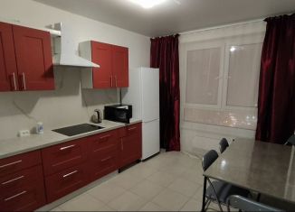 Сдается в аренду трехкомнатная квартира, 63 м2, Котельники, Сосновая улица, 5к1