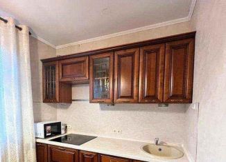 1-комнатная квартира в аренду, 38 м2, Москва, улица Трофимова, 36к1