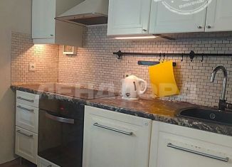 Сдаю двухкомнатную квартиру, 52 м2, Ростов-на-Дону, проспект Королёва, 9/1