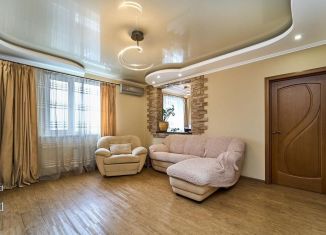 Сдаю в аренду 2-комнатную квартиру, 65 м2, Краснодар, улица имени М.Е. Соколова, 86к2, микрорайон Горхутор