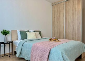 1-ком. квартира в аренду, 46 м2, Екатеринбург, улица Сурикова, 63/2