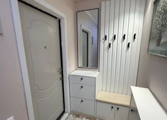 Сдам в аренду 1-комнатную квартиру, 37 м2, Москва, Высокая улица, 12