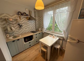 Сдается 1-комнатная квартира, 32 м2, Калининград, улица 9 Апреля, 28