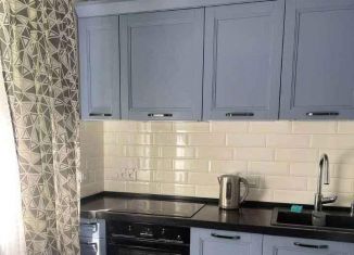 Сдам в аренду однокомнатную квартиру, 38 м2, Москва, Рублёвское шоссе, 52