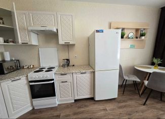 Сдам в аренду 1-комнатную квартиру, 39 м2, Нижний Новгород, улица Академика Сахарова, 119, ЖК Цветы