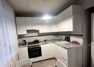 Сдается в аренду 2-комнатная квартира, 45 м2, Республика Башкортостан, проспект Октября