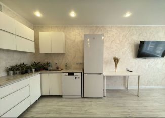 Сдам в аренду 3-ком. квартиру, 52 м2, Республика Башкортостан, Яркий бульвар, 10/1