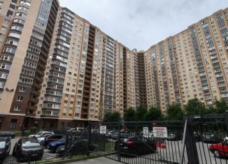 Сдаю квартиру студию, 39 м2, Кудрово, проспект Строителей, 2