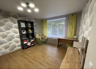 Сдам в аренду 1-комнатную квартиру, 35 м2, Санкт-Петербург, проспект Стачек, 136, метро Проспект Ветеранов