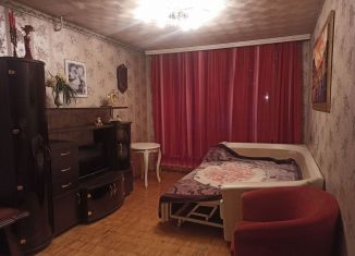 Сдача в аренду двухкомнатной квартиры, 53 м2, Киров, Пятницкая улица, 26