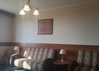 Сдаю двухкомнатную квартиру, 54 м2, Москва, метро Домодедовская, Шипиловский проезд, 43к1