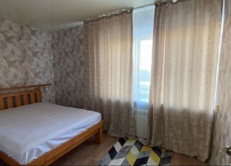 Аренда 2-ком. квартиры, 43.7 м2, Батайск, улица Комарова, 171