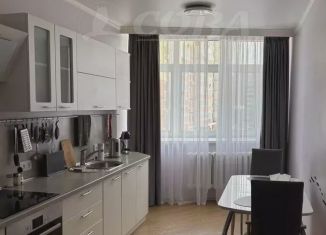 Сдам в аренду однокомнатную квартиру, 51.5 м2, Тюмень, улица Максима Горького, 90