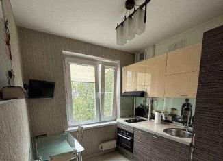 Сдаю 1-ком. квартиру, 37 м2, Москва, улица Зои и Александра Космодемьянских, 11