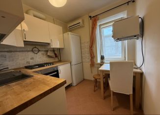 Сдаю однокомнатную квартиру, 36 м2, Краснодар, Ставропольская улица, 215/1