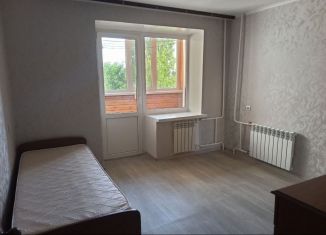 Сдается в аренду 2-ком. квартира, 55 м2, Балашов, улица Ленина, 120