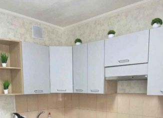 Аренда 1-ком. квартиры, 40 м2, Москва, улица Академика Комарова, 5к1