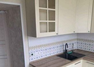 Сдаю однокомнатную квартиру, 40 м2, Москва, бульвар Матроса Железняка, 33к1