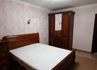 2-ком. квартира в аренду, 68 м2, Щербинка, Садовая улица, 9