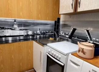 Сдаю 1-ком. квартиру, 31 м2, Москва, Ереванская улица, 3