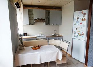 Сдача в аренду 2-ком. квартиры, 44 м2, Саратов, 1-я Прокатная улица, 11