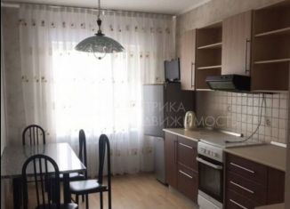 Сдача в аренду 3-ком. квартиры, 70 м2, Тюмень, Ямская улица, 77к3