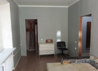 Сдача в аренду 1-комнатной квартиры, 30 м2, Лиски, улица 40 лет Октября, 26