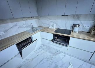 Сдам 1-ком. квартиру, 44 м2, Москва, Автозаводская улица, 23Бк2, метро ЗИЛ