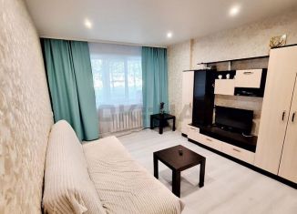 Сдается в аренду 1-комнатная квартира, 32 м2, Калужская область, проспект Ленина, 95